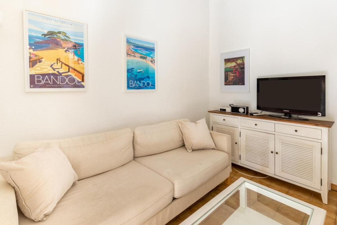 Nice Apt For 4 With Terrace And Pool Apartment Bandol Bagian luar foto